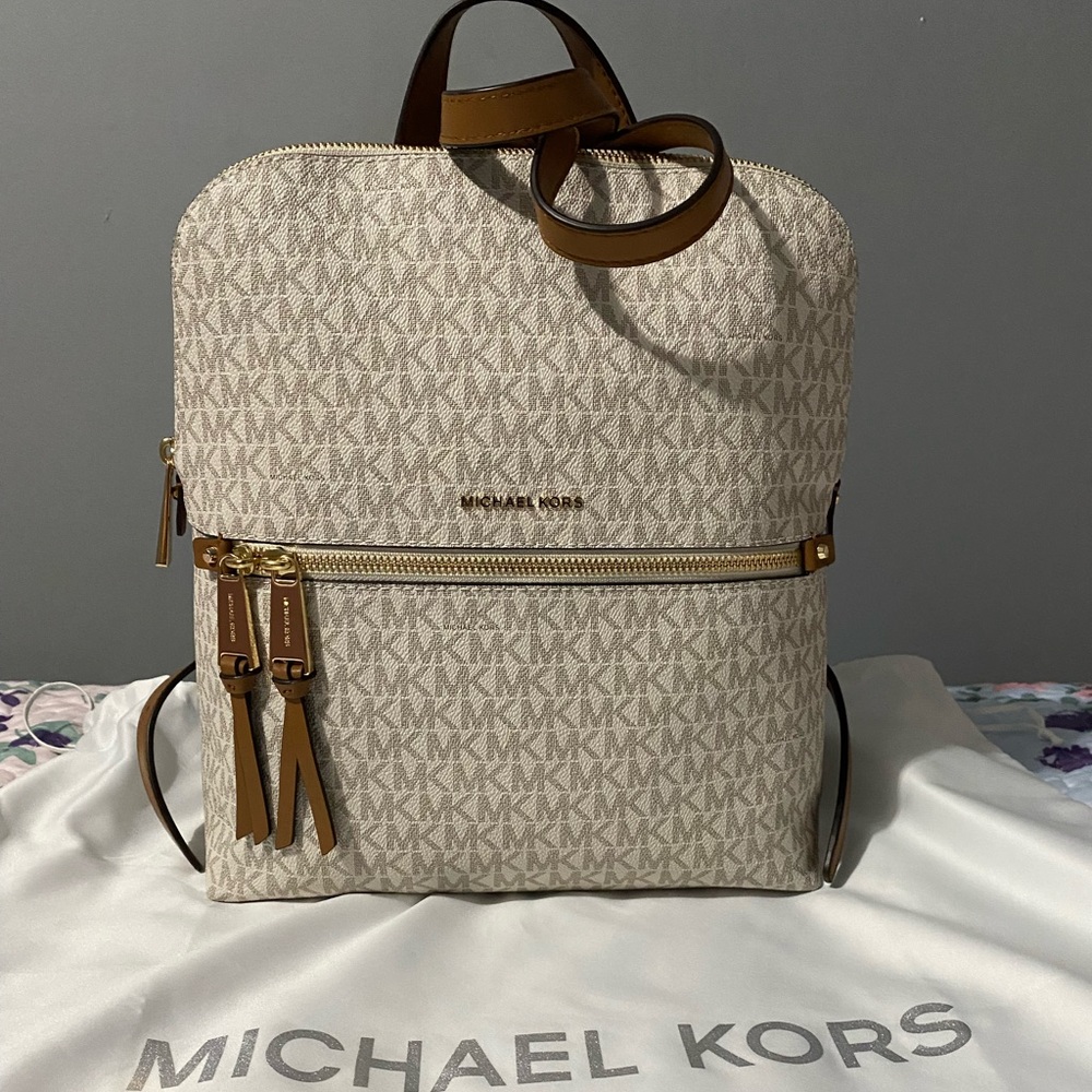 Michael Kors Rhea Slim Backpack Vanilla